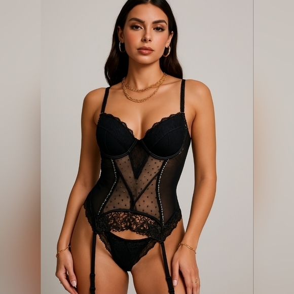 Jezebel Other - Jezebel bustier lingerie 36D white / Pink/ BLACK lace Ruffle Garter